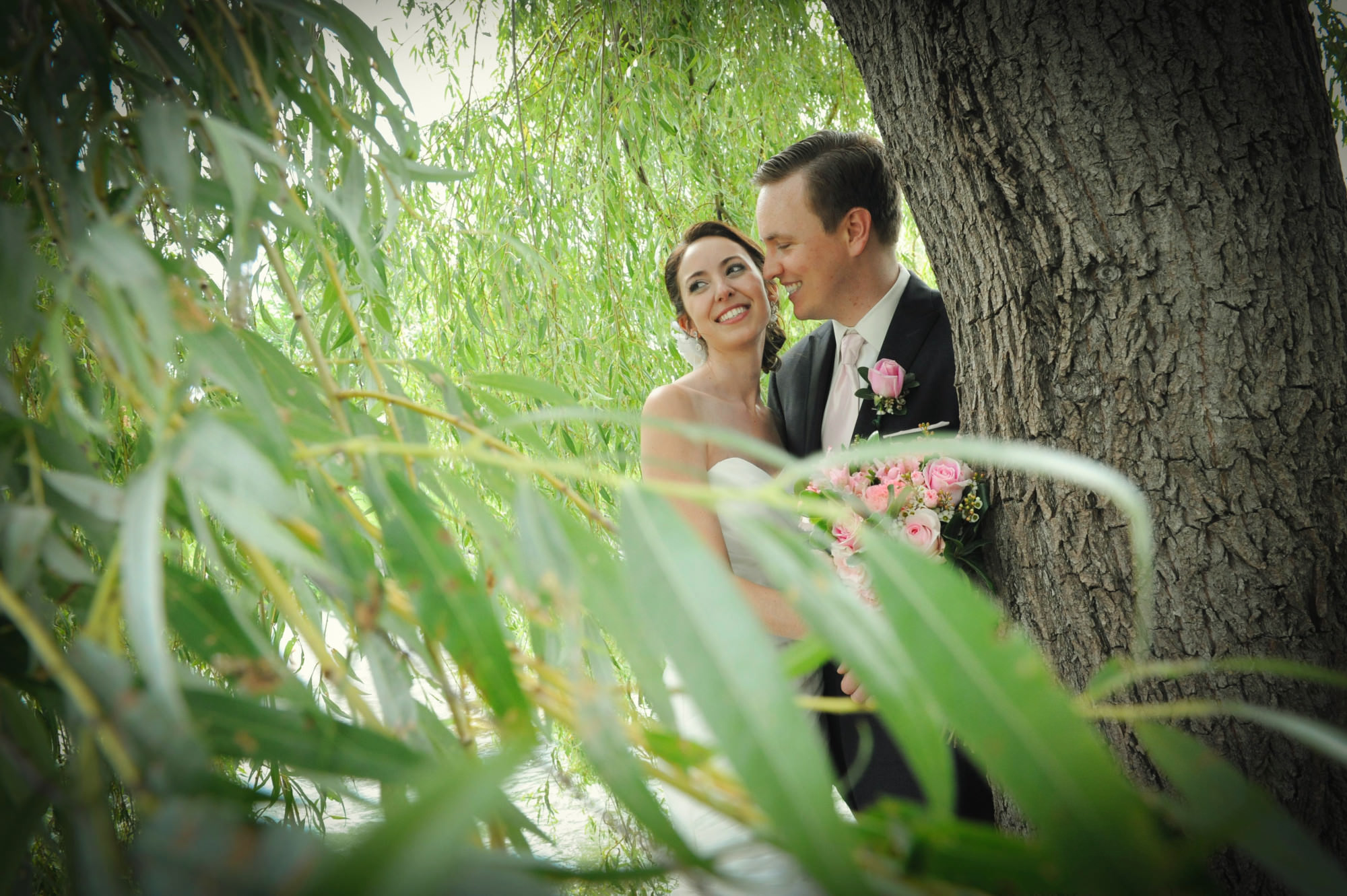 lavimage wedding photography vera varley alesya kornetskaya outdoor wedding 