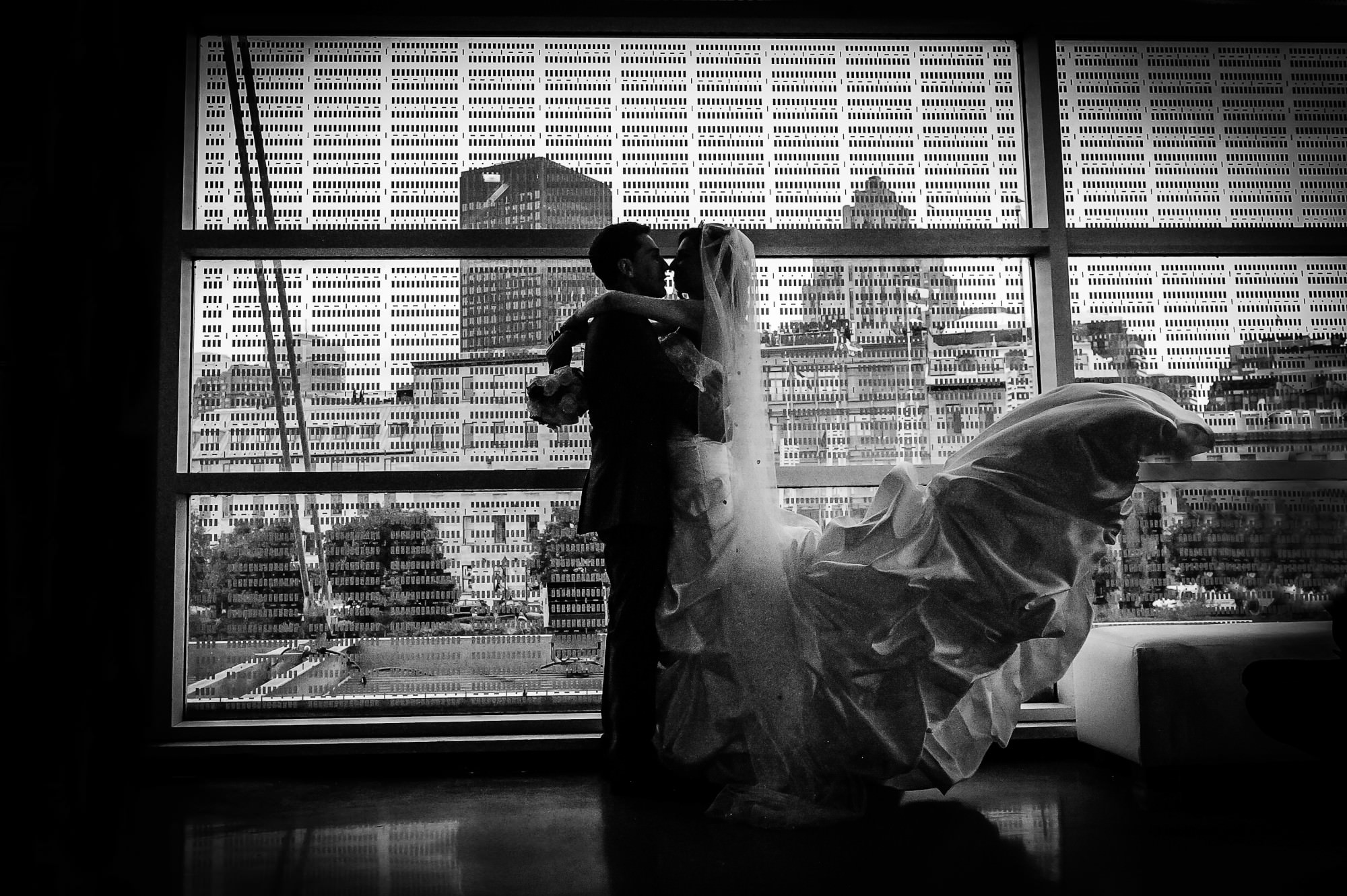 montreal wedding photography lavimage vera varley alesya kornetskaya new york toronto montreal beautiful wedding love couple erika and ivan canadian wedding best wedding photos