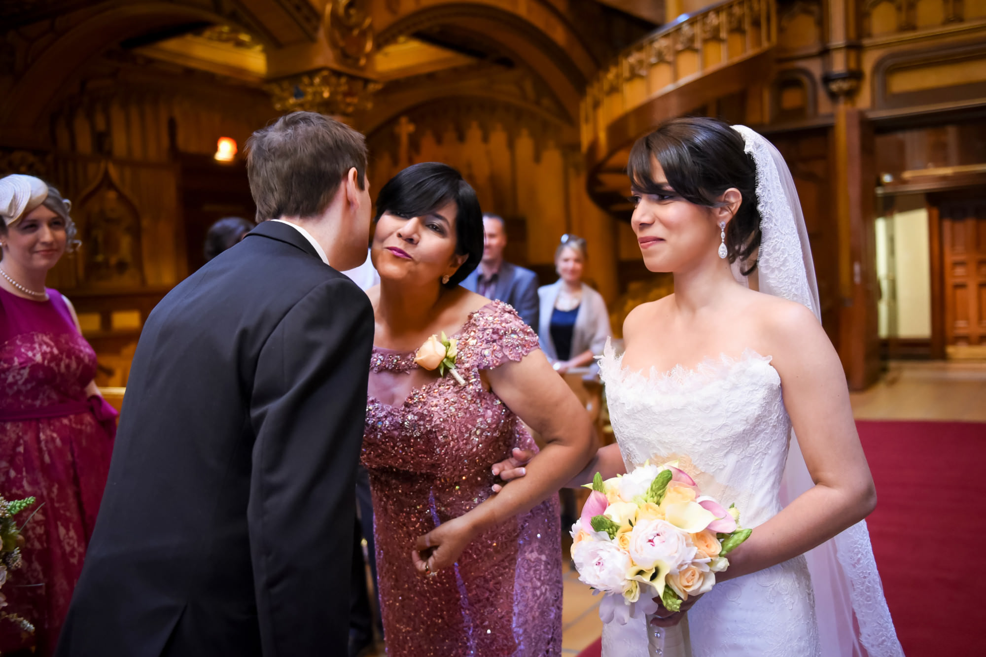 elegant wedding in the old port lavimage wedding photography vera varley cleopatra boudreau 