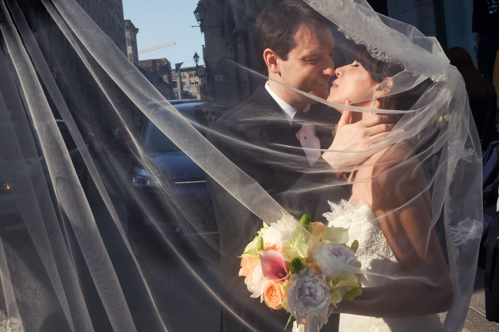 elegant wedding in the old port lavimage wedding photography vera varley cleopatra boudreau 