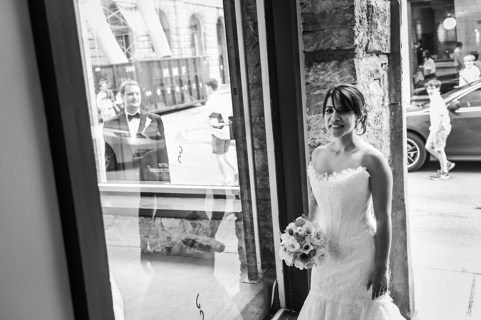 elegant wedding in the old port lavimage wedding photography vera varley cleopatra boudreau 